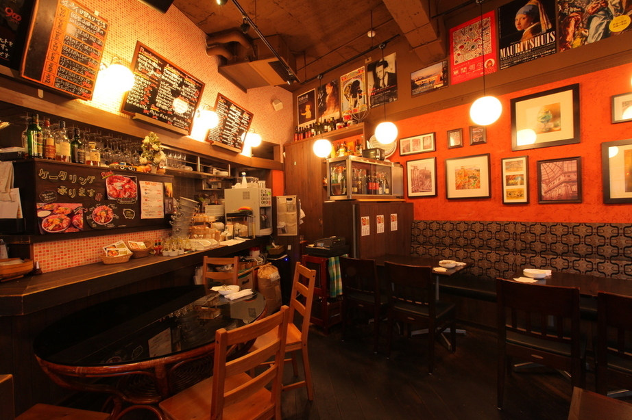 italianBAR&CAFFE porco （イタリアンバー＆カフェ ポルコ）