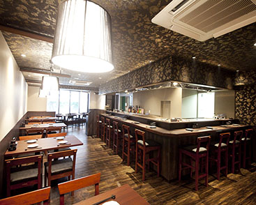 串ばる 本店 （DINING）