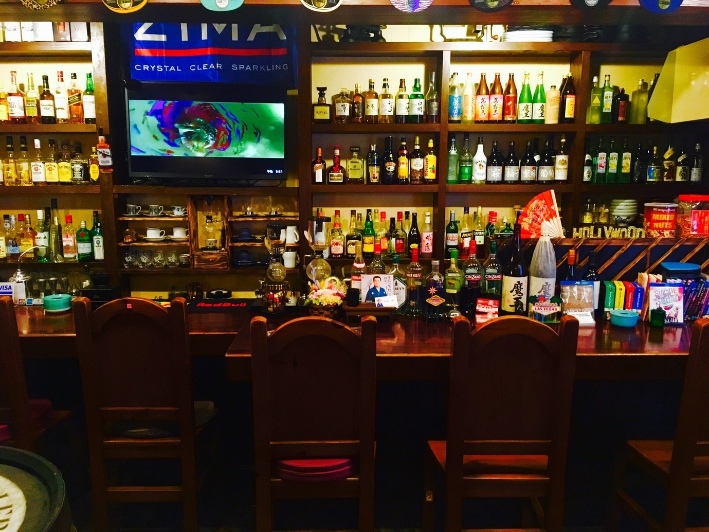 CAFE BAR HIROSHI HIROSHI （カフェバーヒロシヒロシ）