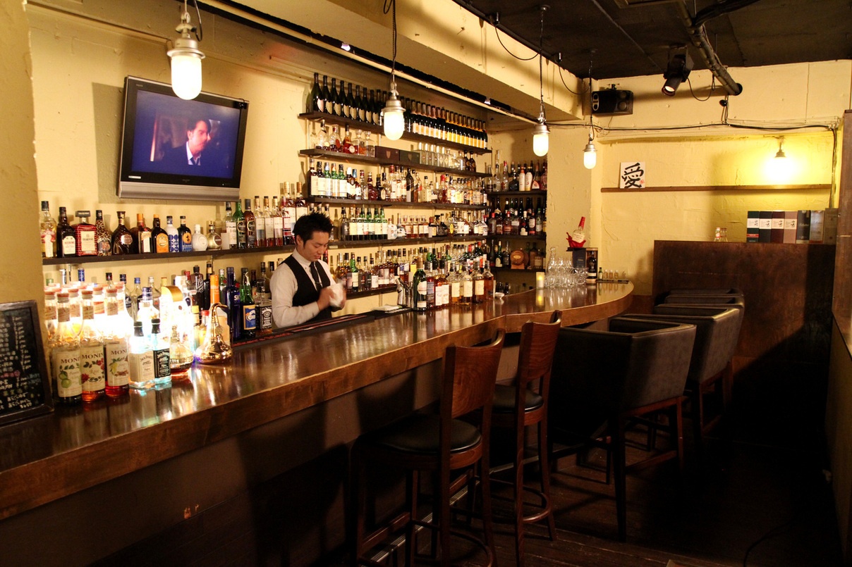 DiningBar fac cafe （ダイニングバー ファク カフェ）