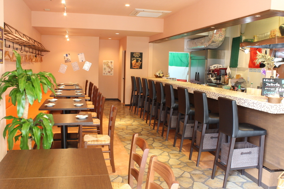 Trattoria Locale （トラットリアロカーレ）
